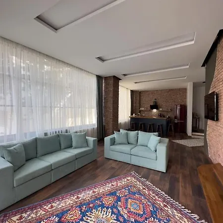 101- Garden, Jacuzzi, Spacious, Luxury House * Ankara
