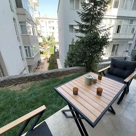 101- Garden, Jacuzzi, Spacious, Luxury House Ankara