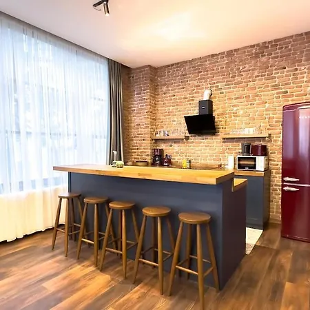 101- Garden, Jacuzzi, Spacious, Luxury House * Ankara