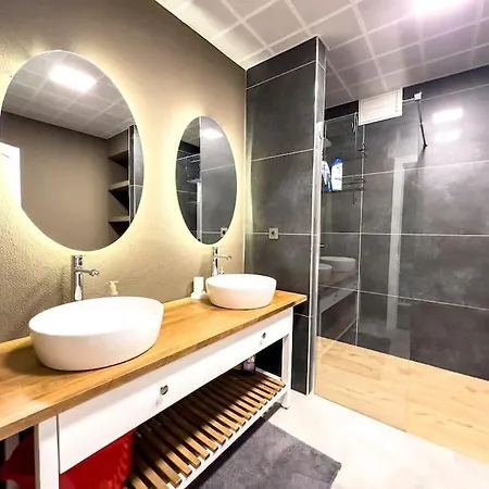 101- Garden, Jacuzzi, Spacious, Luxury House * Ankara
